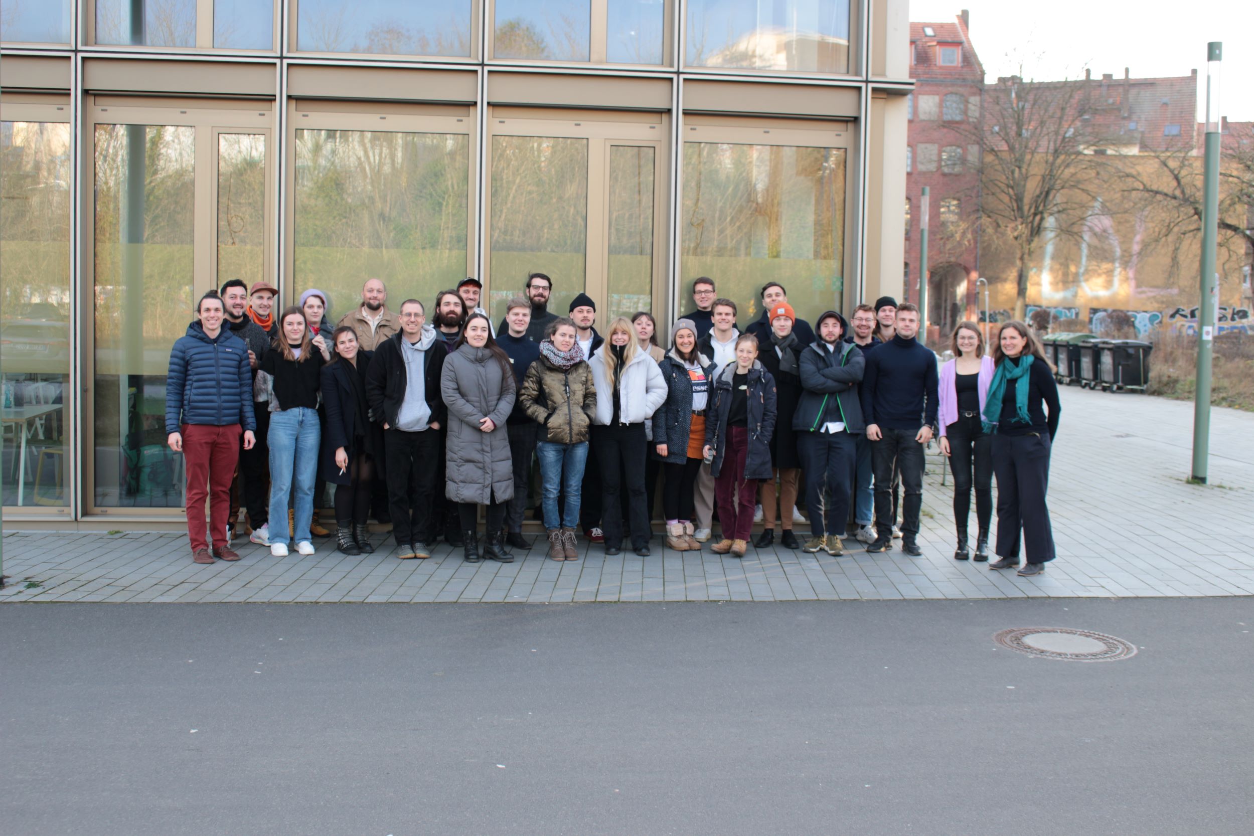 Gruppenfoto der geförderten Ideen beim Kickoff. Foto: Hessen Ideen