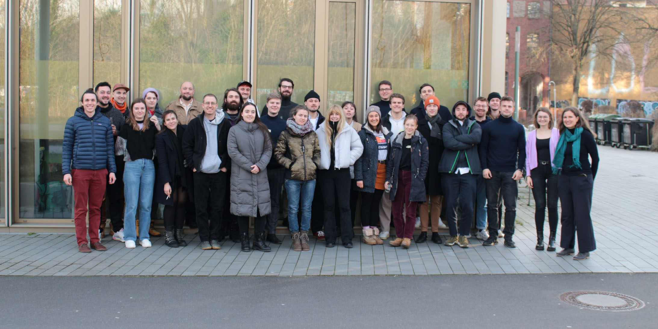 Gruppenfoto der geförderten Ideen beim Kickoff. Foto: Hessen Ideen