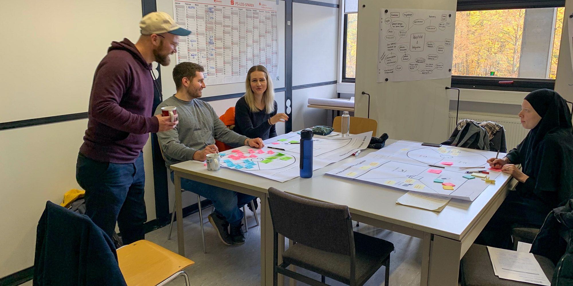 Teilnehmende von StartMiUp&QualifyMi im Kurs